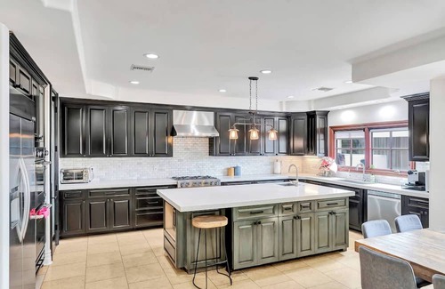 Encino Villa | Luxurious Villa In The Perfect Location