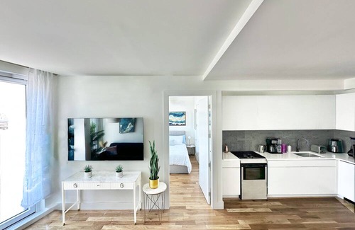 Greenpoint Apartamento | 1 Large Bedroom - Massive Private Terrace - Luxury Building - Greenpoint