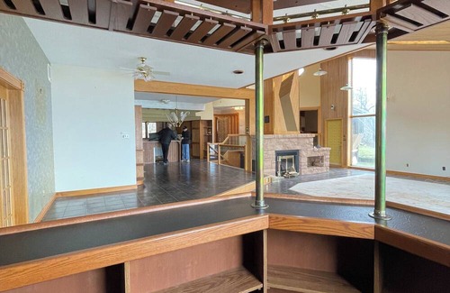 Algoma District Casa | Waterfront house for rent in Algoma Mills on the North Channel of Lake Huron.