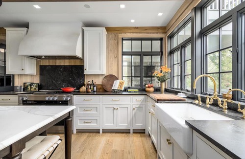 Falmouth Casa | Walk to private beach from this fully updated home. Sleeps 10 -RPL001