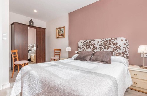 Teruel Casa | Holiday Home 'Barranco Las Maravillas' with Private Terrace, Private Garden and Wi-Fi