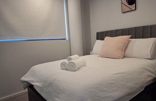 Duffy Apartamento | Connected Elegance - A two bedroom double bathroom gem!