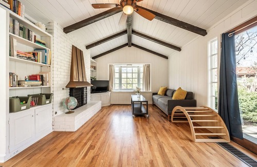 Broadmoor Cabaña | Storybook Cottage, Near Garden of the Gods & Broadmoor, Gorgeous Outdoor Living