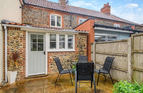 Overstrand Cabaña | 2 bedroom accommodation in Overtrand, near Cromer