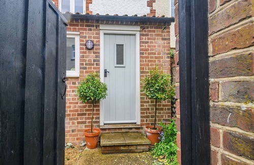 Overstrand Cabaña | 2 bedroom accommodation in Overtrand, near Cromer