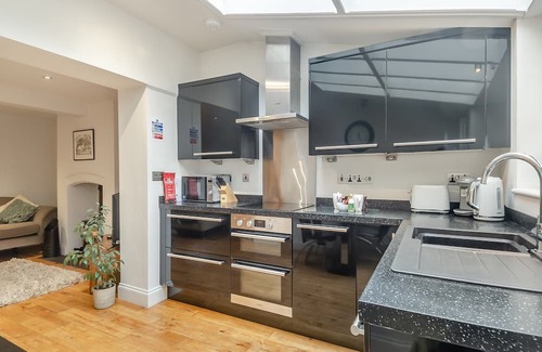 Overstrand Cabaña | 2 bedroom accommodation in Overtrand, near Cromer