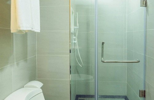 Him Lam Apartamento | Legacy Eco Hill Resort