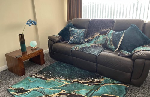 Stockton-on-Tees Casa | Inviting 3-Bed House in Stockton-on-Tees