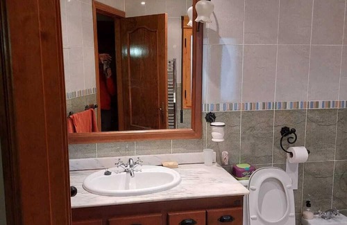 Castril Apartamento | Holiday Apartment "Casa Rural La Parra Castril 1 Bajo" with Mountain View, Terrace & Wi-Fi