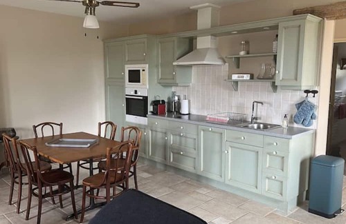 Bouchet Apartamento | Vrbo Property