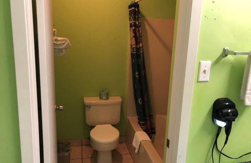 Effie Hotel | RANCH HOUSE MOTEL