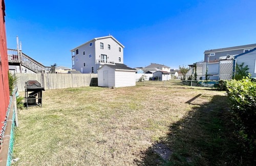 Brigantine Cabaña | Beach Ave Cottage