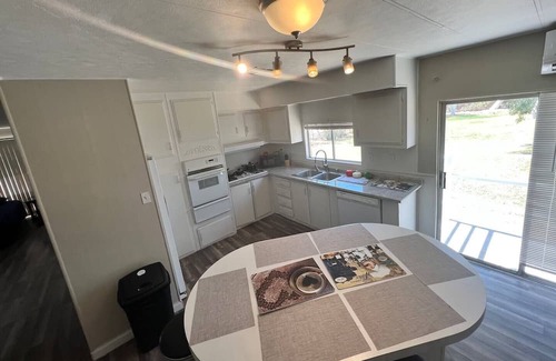 Mexicali Otro | 12-person house with Hacienda Victoria Pool