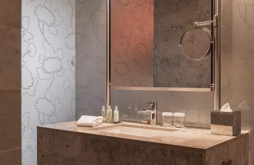 The Hague Center Casa | Where Every Stay is An Experience! 3 Spacious Units, Pet-friendly Property!