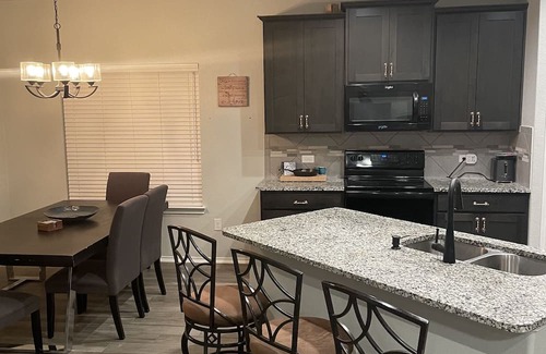 San Antonio Casa | Spacious home with skyline view - minutes from attractions and dining.