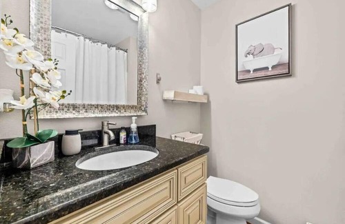 Ashley Oaks Casa | Knox Comfy Chic