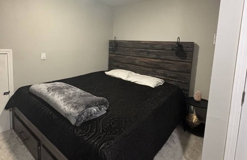 Walkertown Casa | Secluded close to everything!