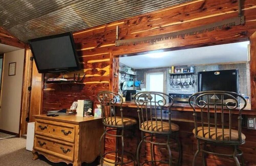 Warsaw Cabina | NAMA Stays - Cozy Cabin