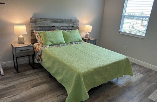 Lake Bentley Casa | Cozy 4-bedroom house in Lakeland with AC, WiFi, close to shopping