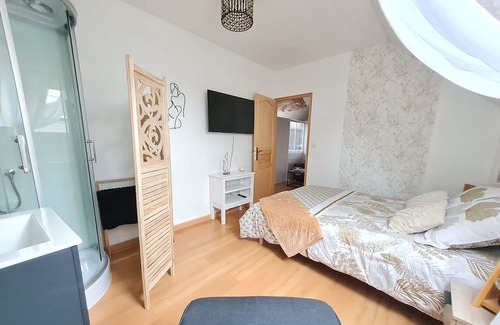 Saint-Nicolas-des-Motets Cama Y Desayuno | Vrbo Property