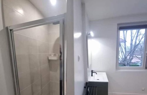 Saint-Priest Apartamento | Appartement T5 Avec 4 Chambres