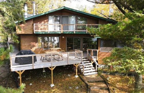 Cook Casa | Half Boathouse On Lake Vermilion