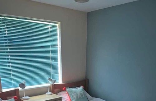 Scurlage Chalet De Esquí | Trem-y-mor, No. 6 Gower Holiday Village