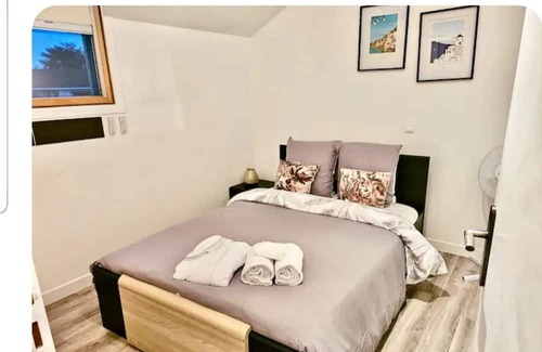 Vaires-sur-Marne Apartamento | Appartement n°6 2 Pièces Tres Confortable au Calme Cosy Paris et Disneyland