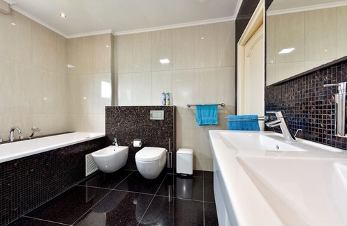 Koyari Villa | 8 bedroom family friendly villa equipped for big & small groups, and its minutes