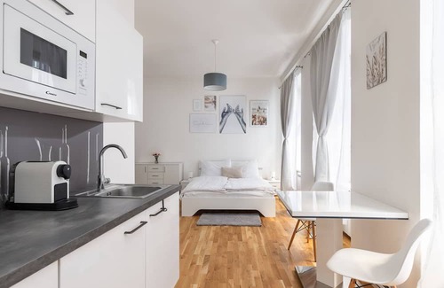 Petrska ctvrt Apartamento | Beige Nest for 3 - Florenc - City Center