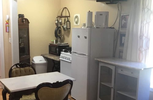 Camden Apartamento | Patsy Cline fan Studio