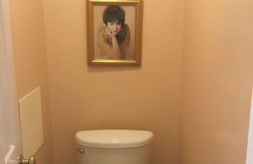 Camden Apartamento | Patsy Cline fan Studio