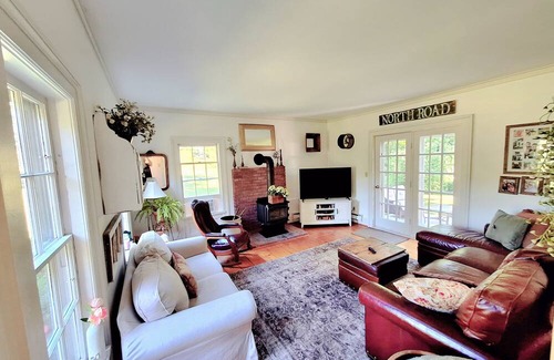 Greenwich Cabaña | Country Home in Greenwich, N.Y.