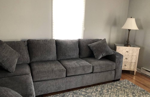 Old Saybrook Casa | KNOLLWOOD BEACH! Old Saybrook, CT - Beautiful 4 bedroom home ,WALKto the beach!