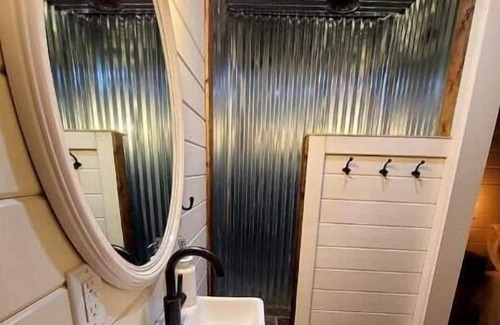 Lindale Casa | Honey’s Hideout