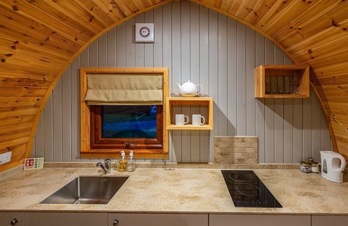 West Hoathly Cabaña | 0 bedroom accommodation in East Grinstead