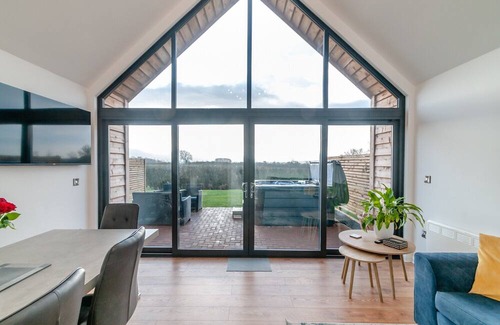 Guisborough Cabina | 2 bedroom accommodation in Guisborough