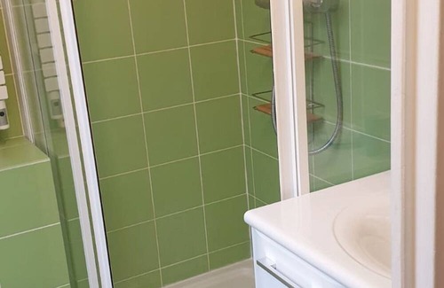 Quartier du Pont-de-Flandre Apartamento | Charming Parisian flat with parking - at the foot of La Villette