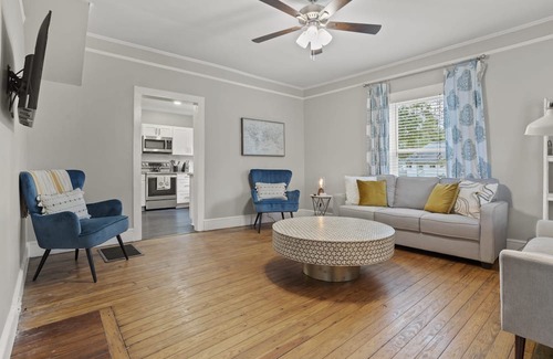 Sans Souci Casa | 4BR Bungalow by Swamp Rabbit: Pets and Playground