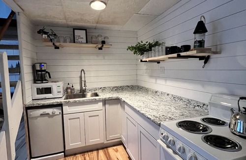 Kingfield Casa | Cozy Ski Retreat near Sugarloaf