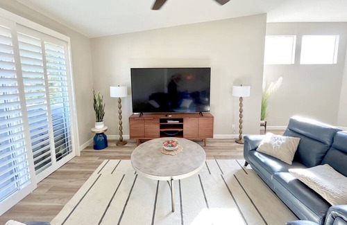La Quinta Casa | 3 bed 2 bath in La Quinta PGA West!