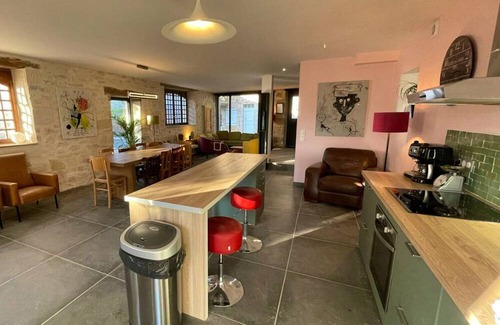 Sarrazac Casa | Homerez - House for 8 ppl. with garden and terrace at Cressensac-Sarrazac