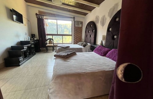 Alto Lucero Hotel | La Palapa & Posada Mía