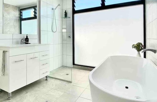 South Plympton Casa | Original Art Deco House