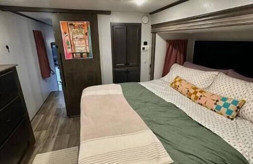 Arrington Casa | Cute & Homey Camper @ Happy Farm