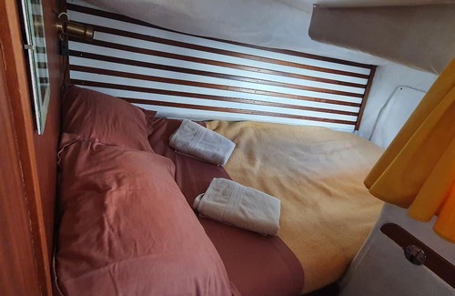 La Rochelle City Centre Alquiler De Eote | Nuits au Port - Voilier à Quai en Cœur de Ville - Westerly