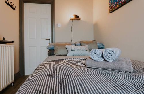 Newcastle Apartamento | Modern, newly refurbished apartment with fabulous sea view!