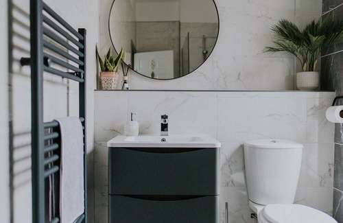 Newcastle Apartamento | Modern, newly refurbished apartment with fabulous sea view!