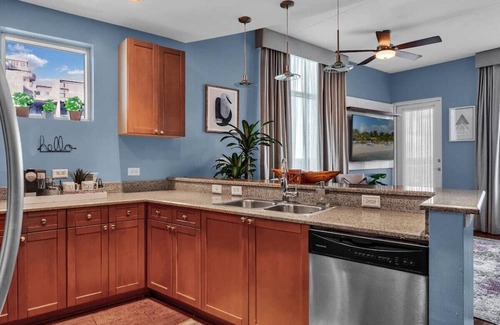 South Eola Condominio | 2/2 PENTHOUSE DOWNTOWN with large Billiard room