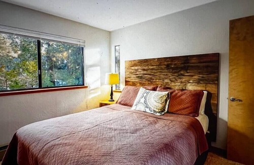 Sierra Cedars Cabina | Whispering Pines at Shaver Lake